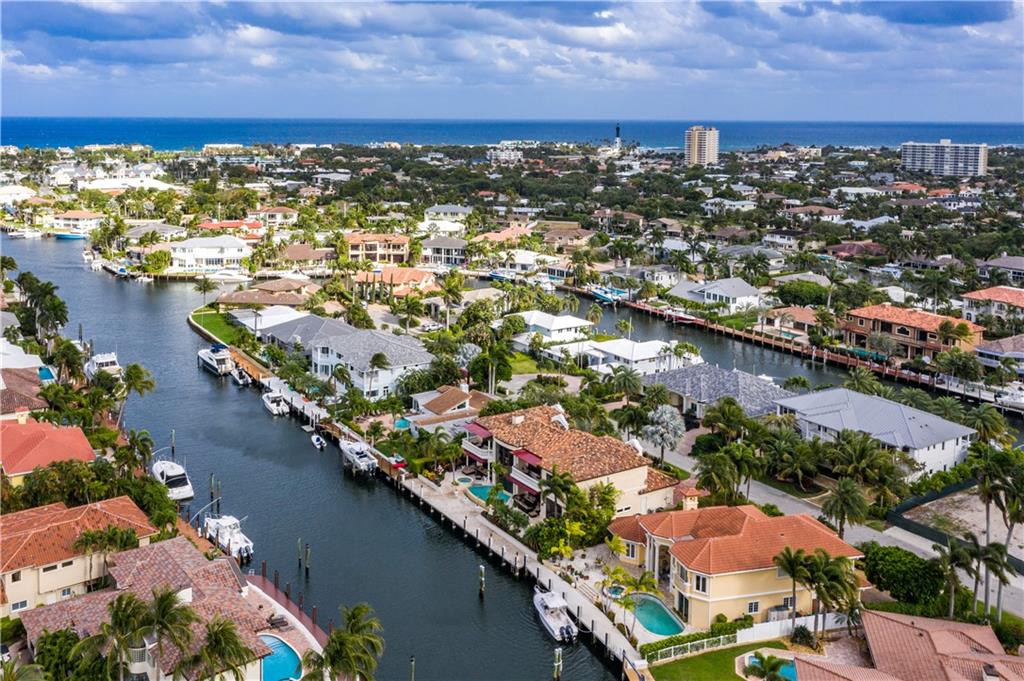 Lighthouse Point 4th Sec - Residential