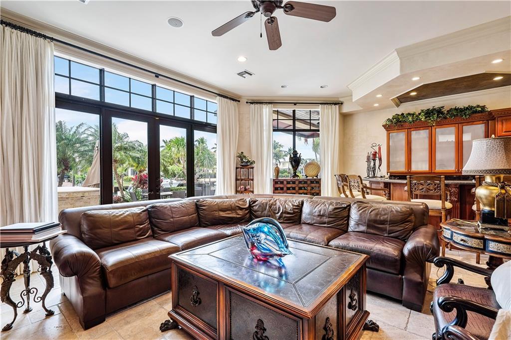 Lighthouse Point 4th Sec - Residential