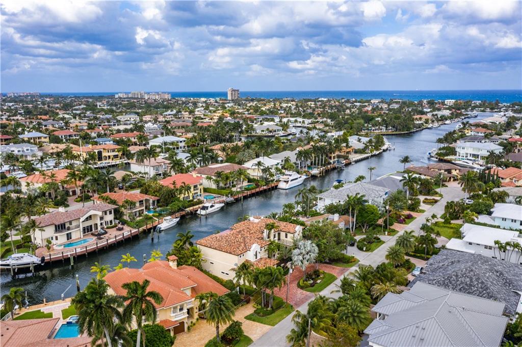 Lighthouse Point 4th Sec - Residential