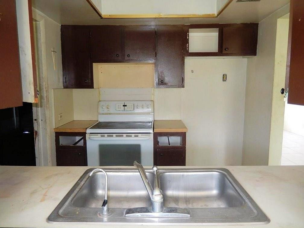 Leisureville Fourth Sec 6 - Residential