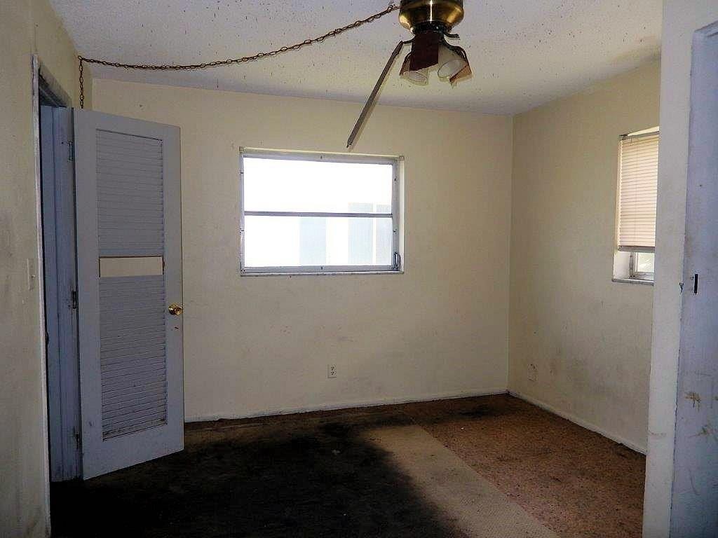 Leisureville Fourth Sec 6 - Residential