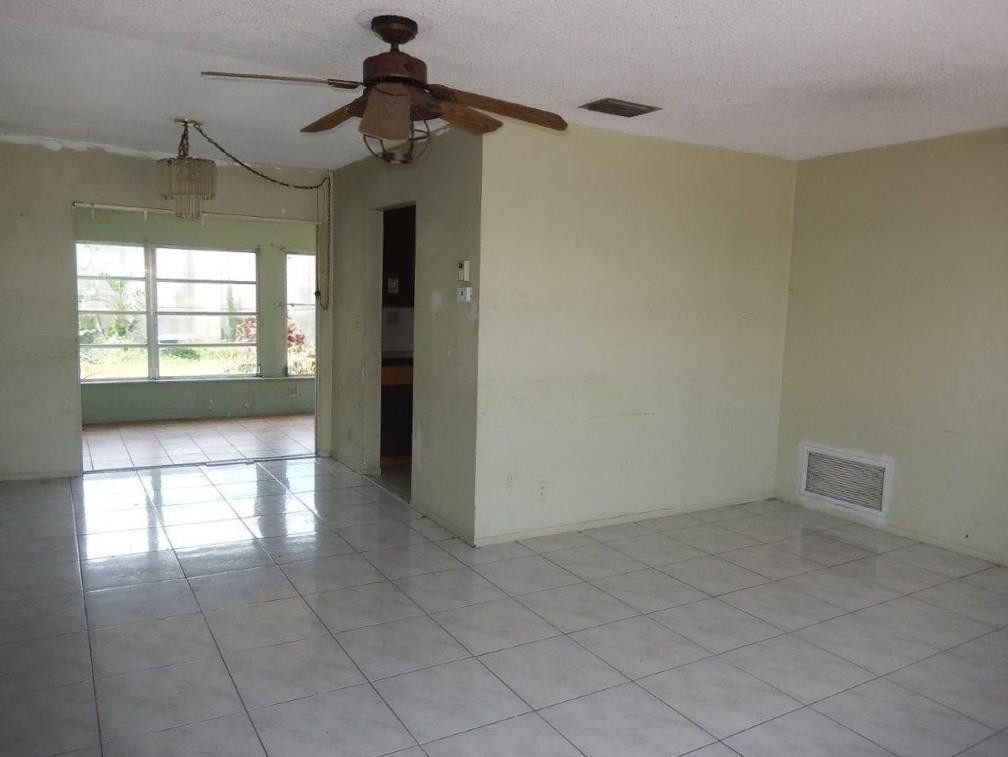 Leisureville Fourth Sec 6 - Residential