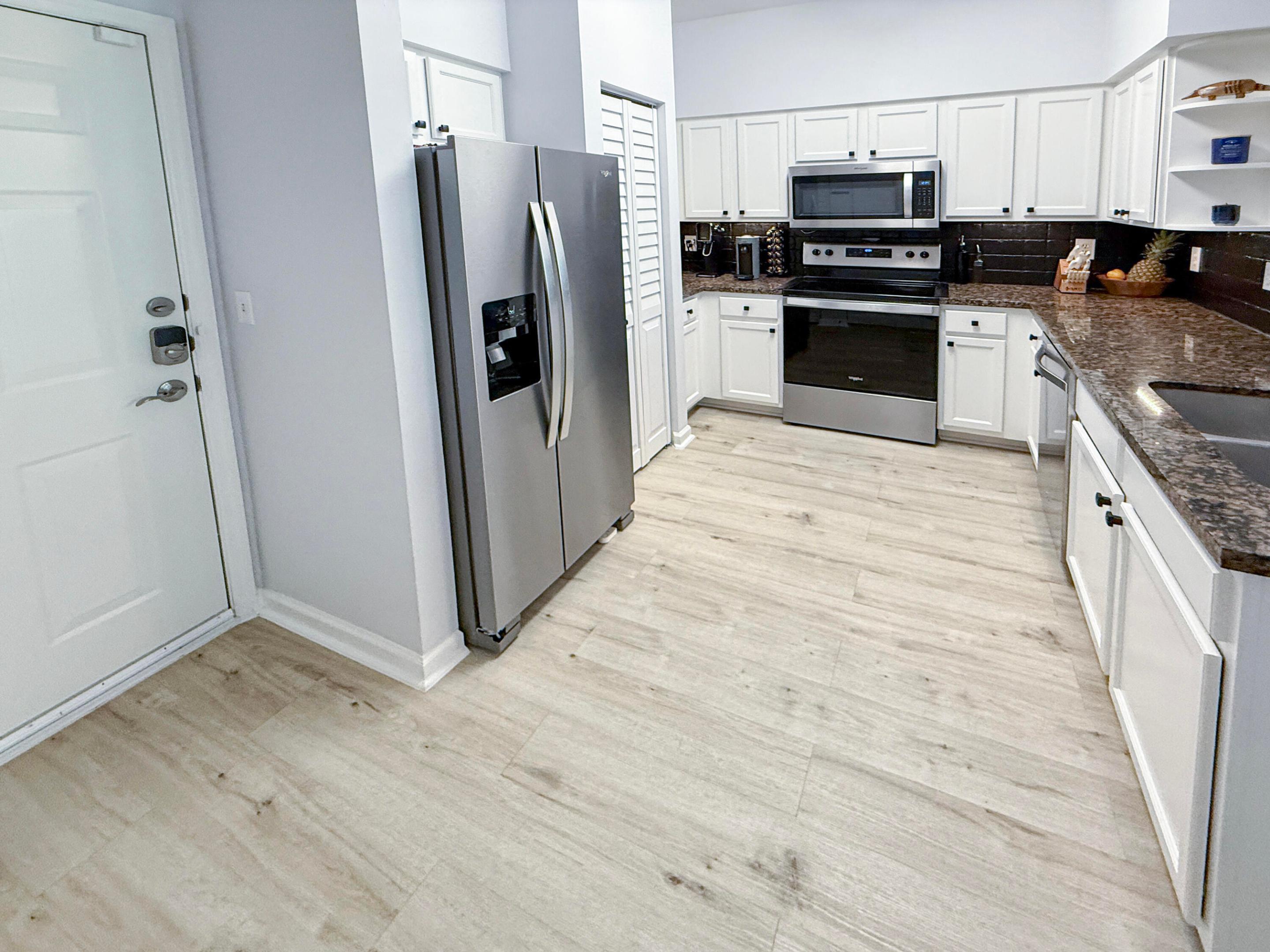 SOMERSET AT ABACOA CONDO - Residential Lease