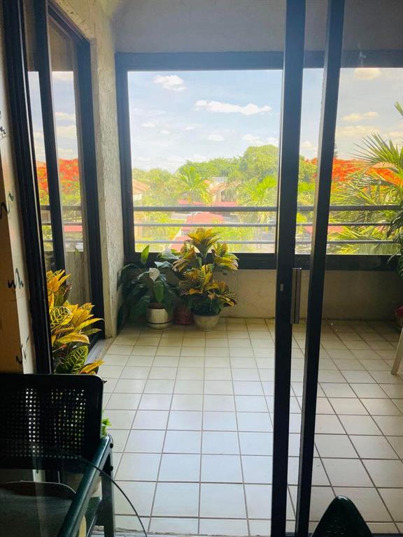 La Paz - Residential Lease