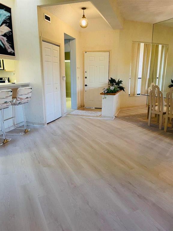 La Paz - Residential Lease