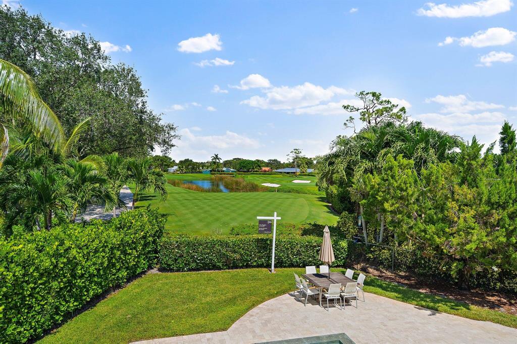 TEQUESTA COUNTRY CLUB - Residential