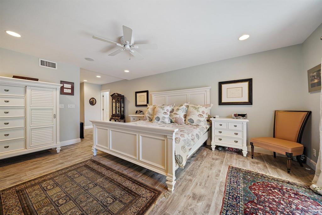 TEQUESTA COUNTRY CLUB - Residential