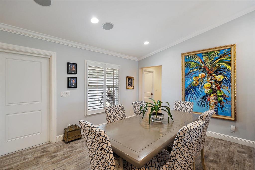 TEQUESTA COUNTRY CLUB - Residential