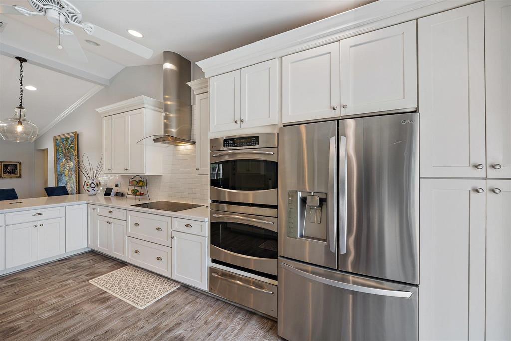 TEQUESTA COUNTRY CLUB - Residential