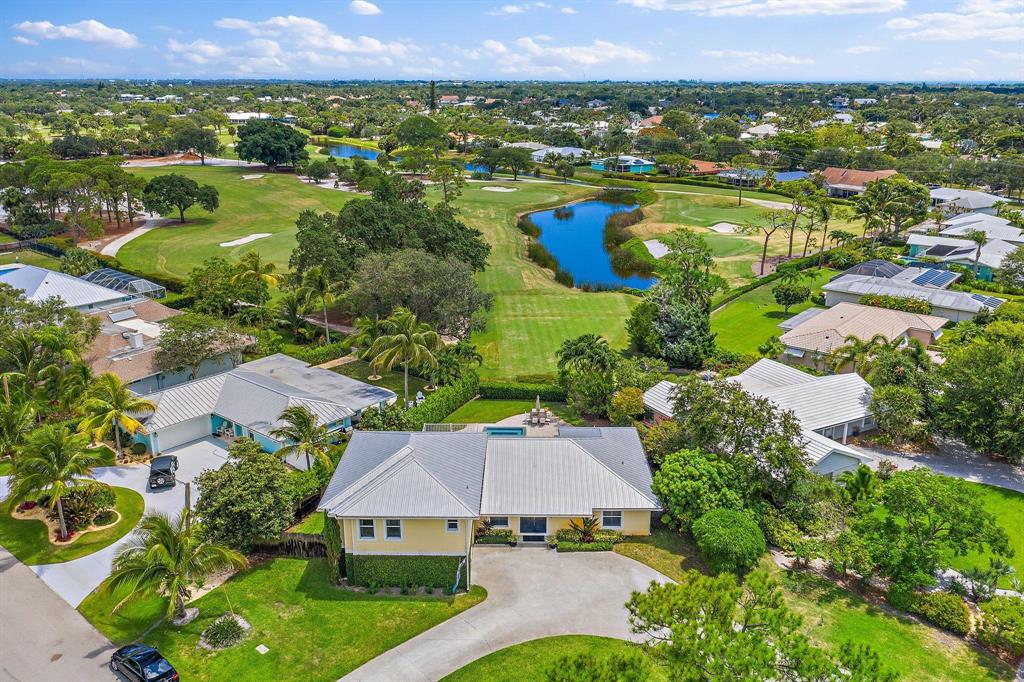 TEQUESTA COUNTRY CLUB - Residential