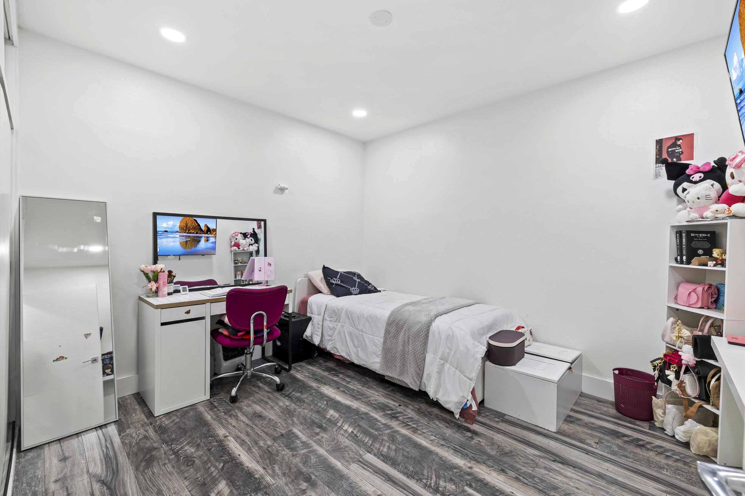 PARK ROAD MANOR - Residential