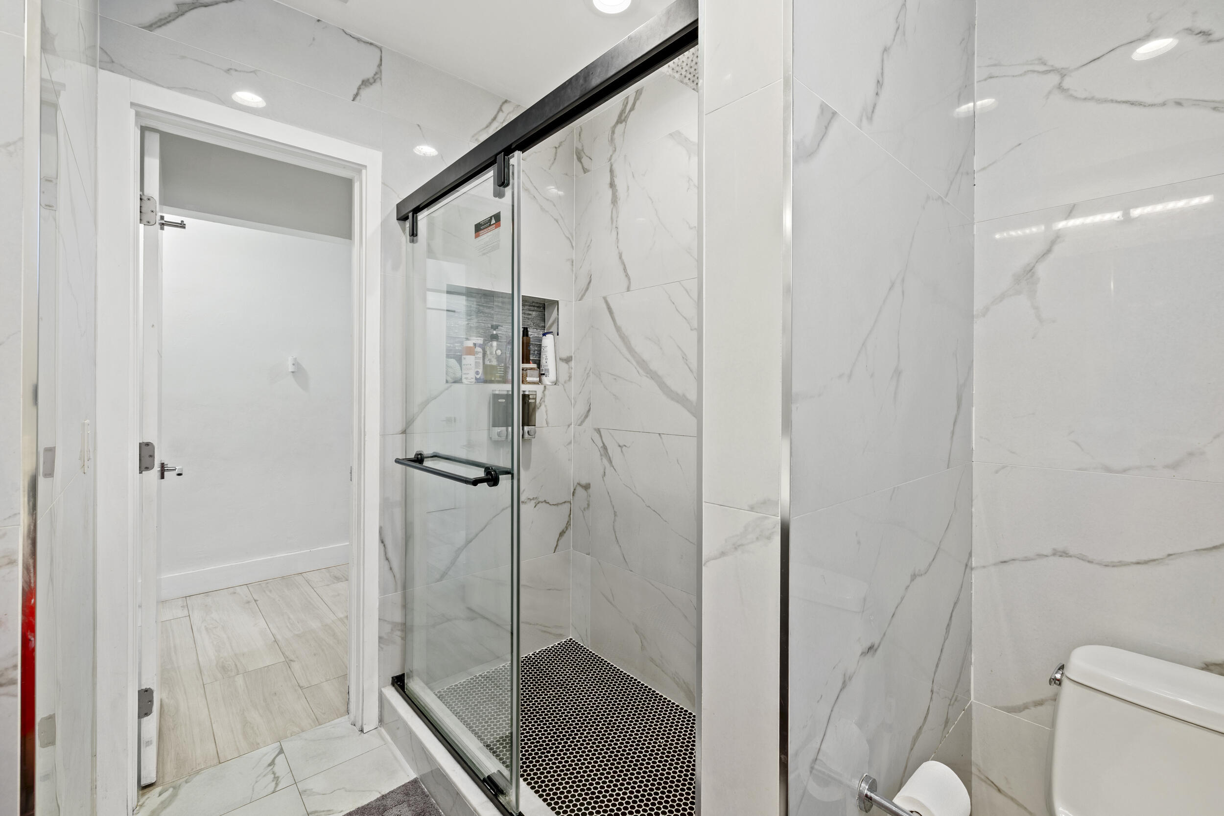 PARK ROAD MANOR - Residential