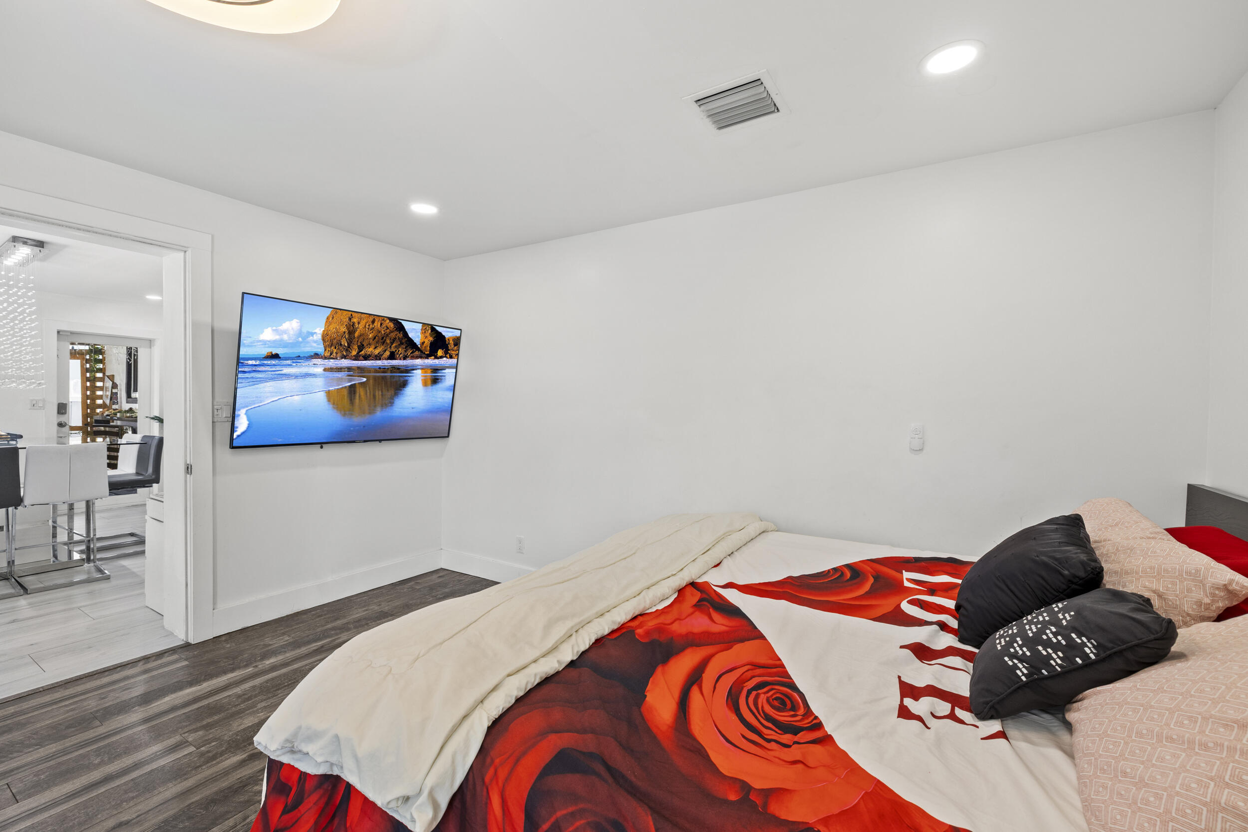 PARK ROAD MANOR - Residential