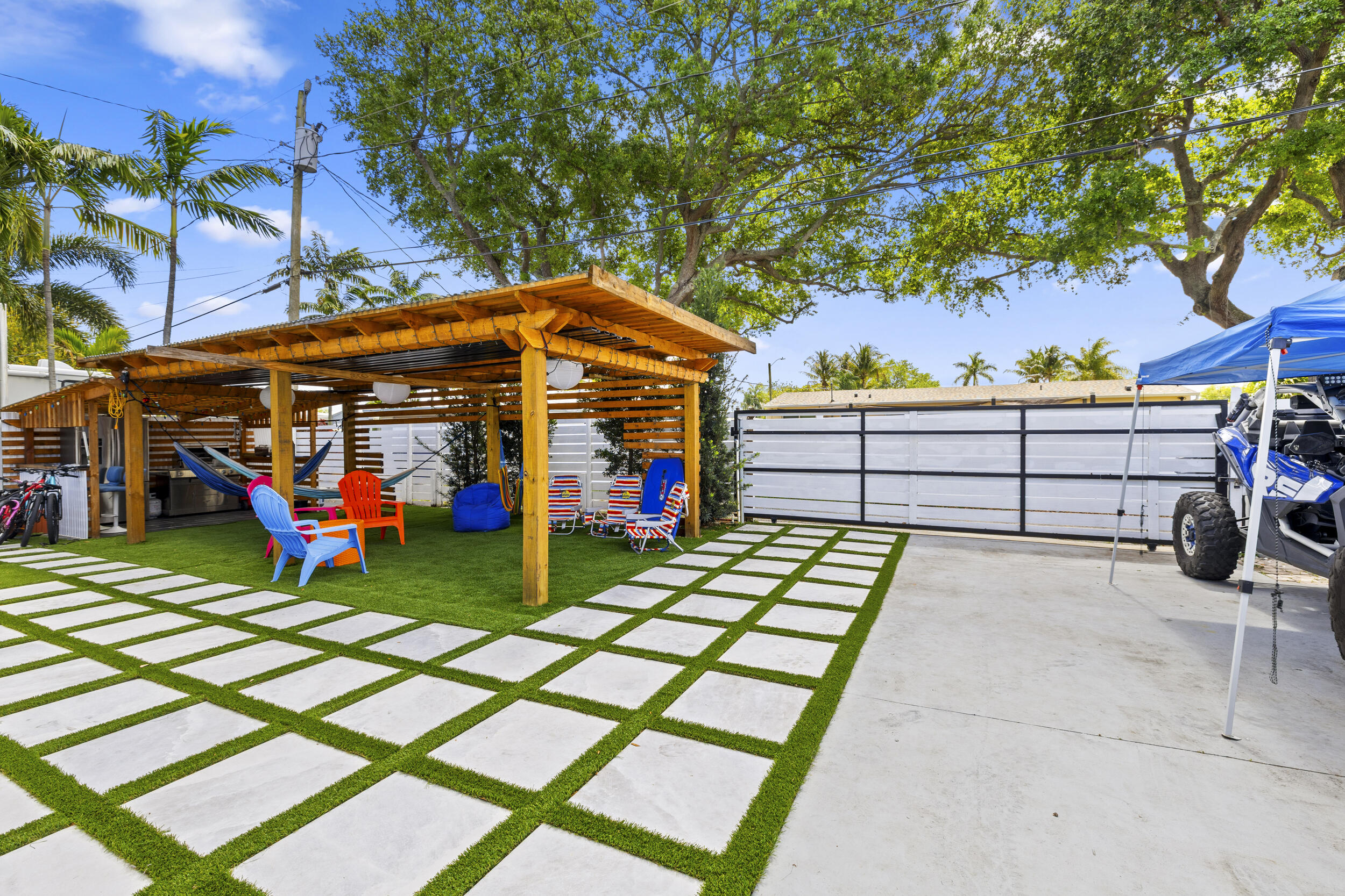 PARK ROAD MANOR - Residential