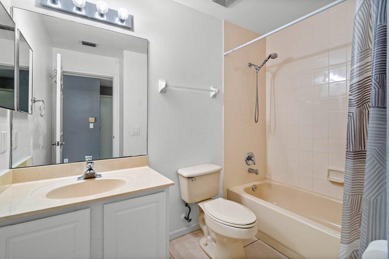 ANDROS ISLE PAR D-1 - Residential