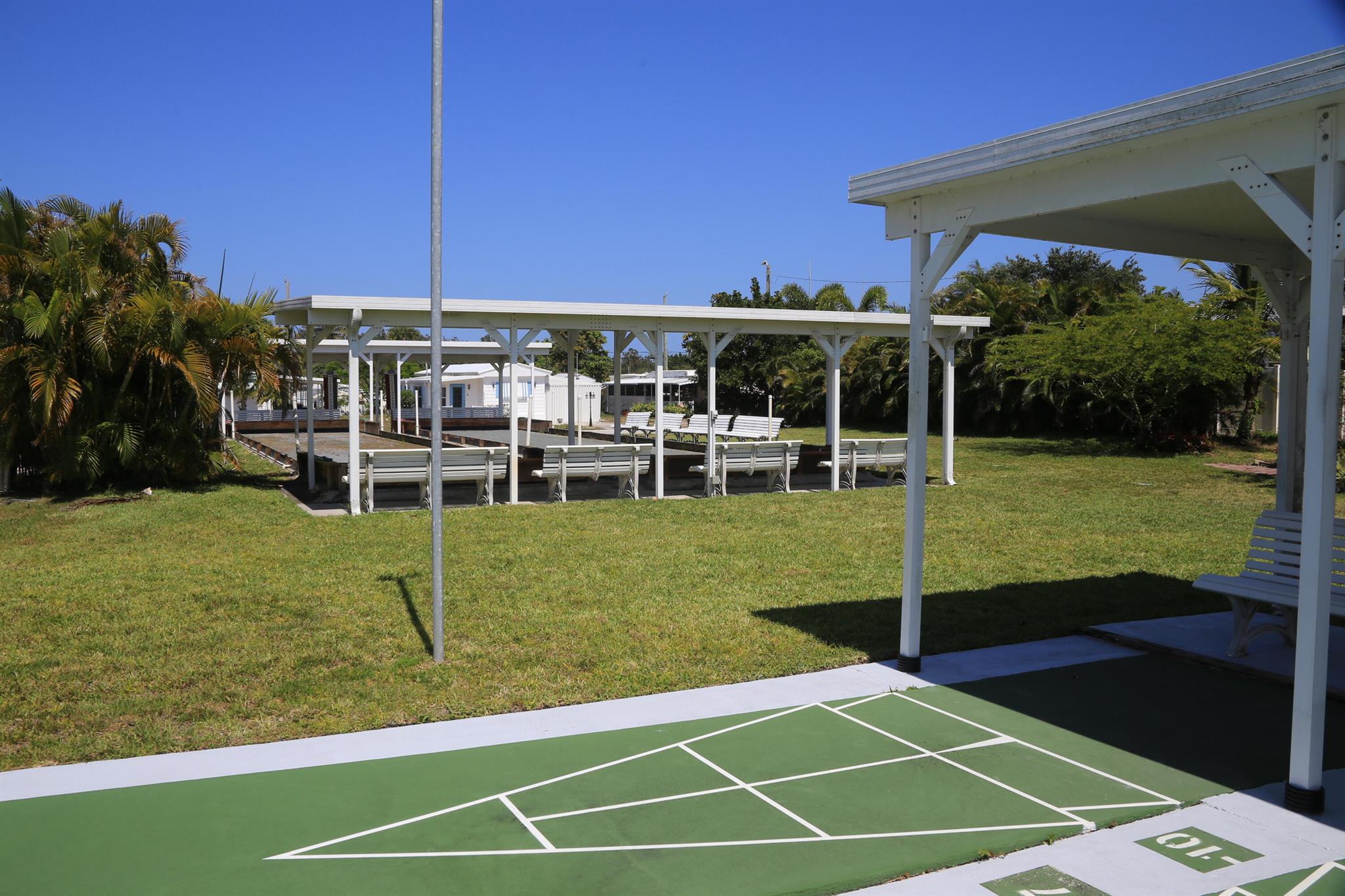 RIDGEWAY - Residential