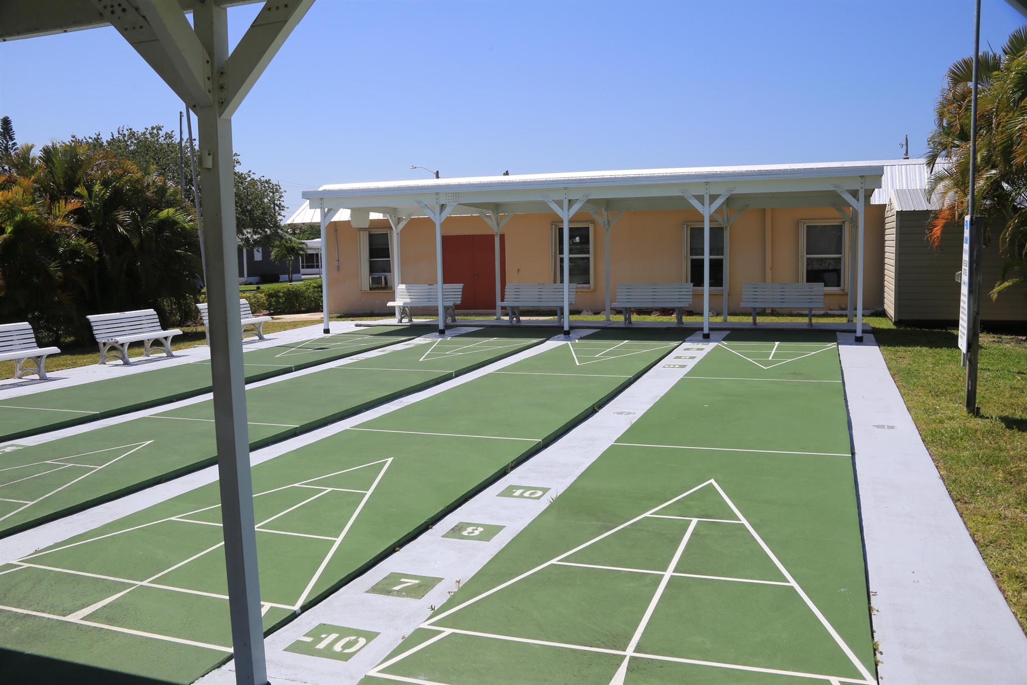 RIDGEWAY - Residential