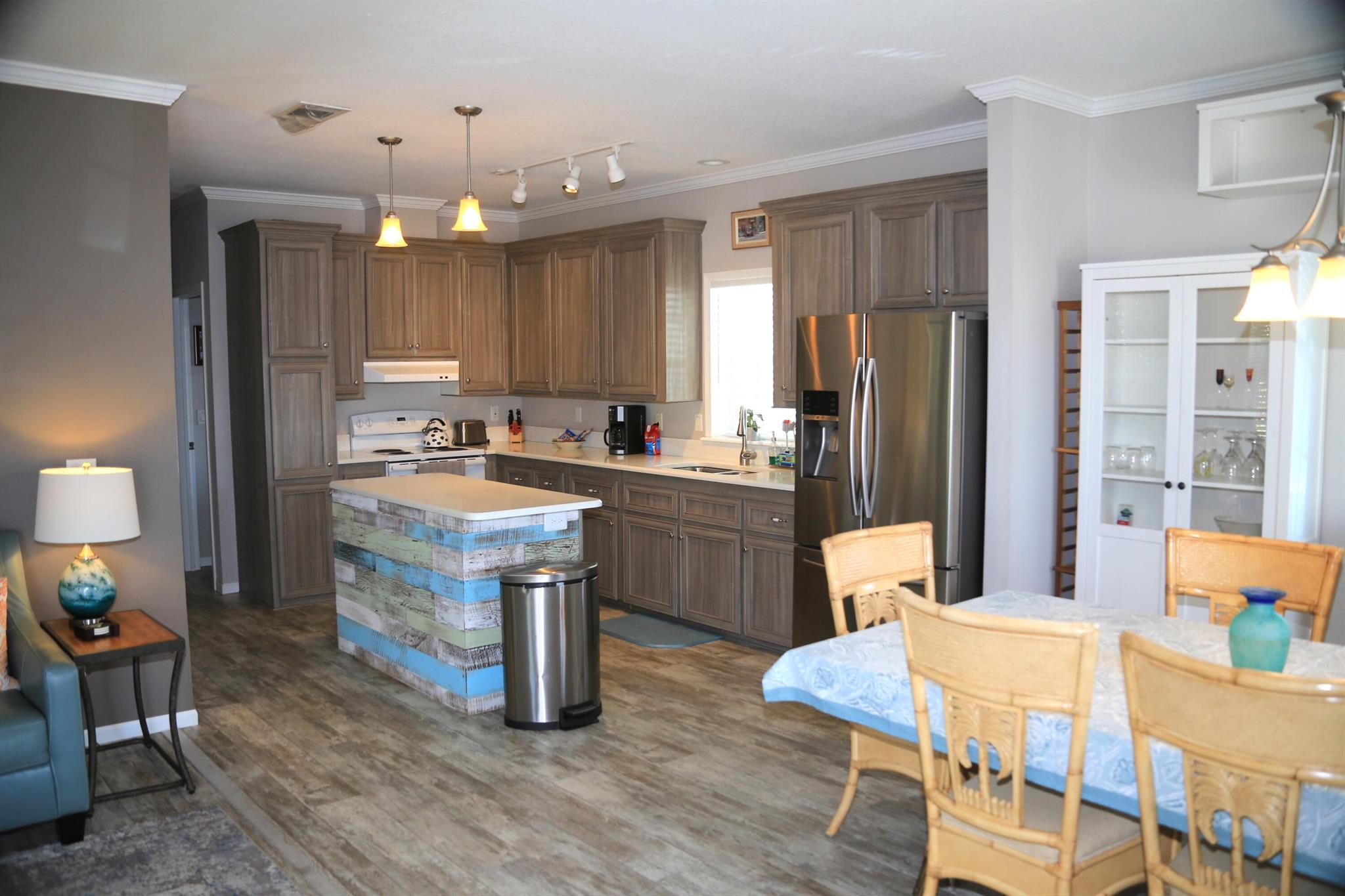 RIDGEWAY - Residential