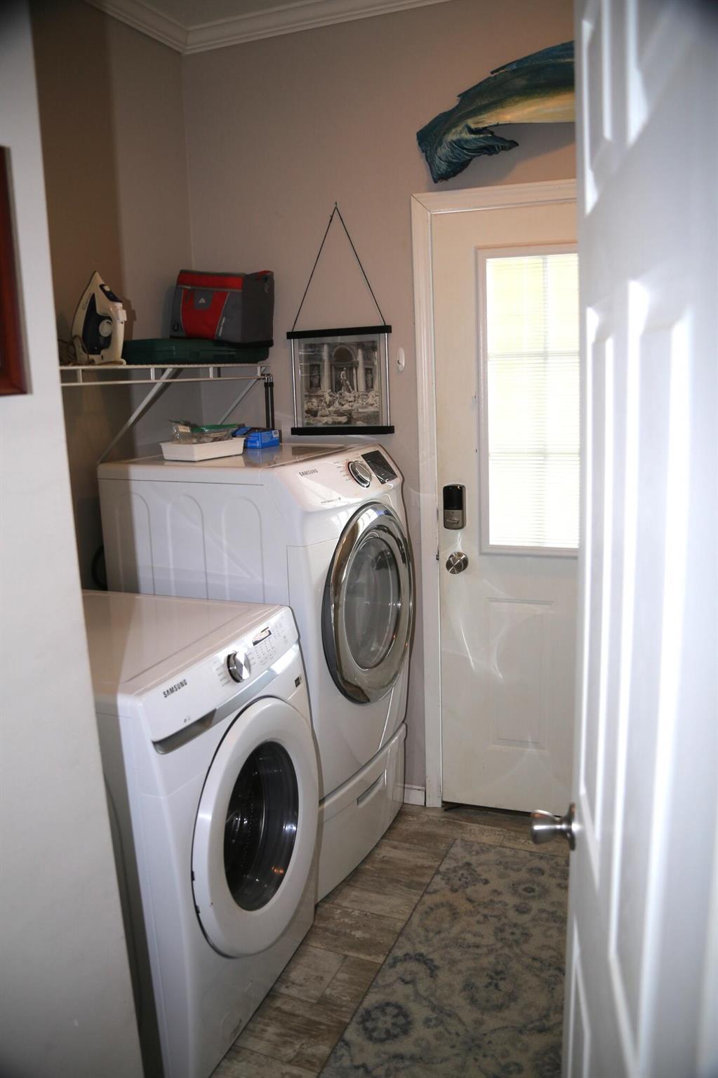 RIDGEWAY - Residential