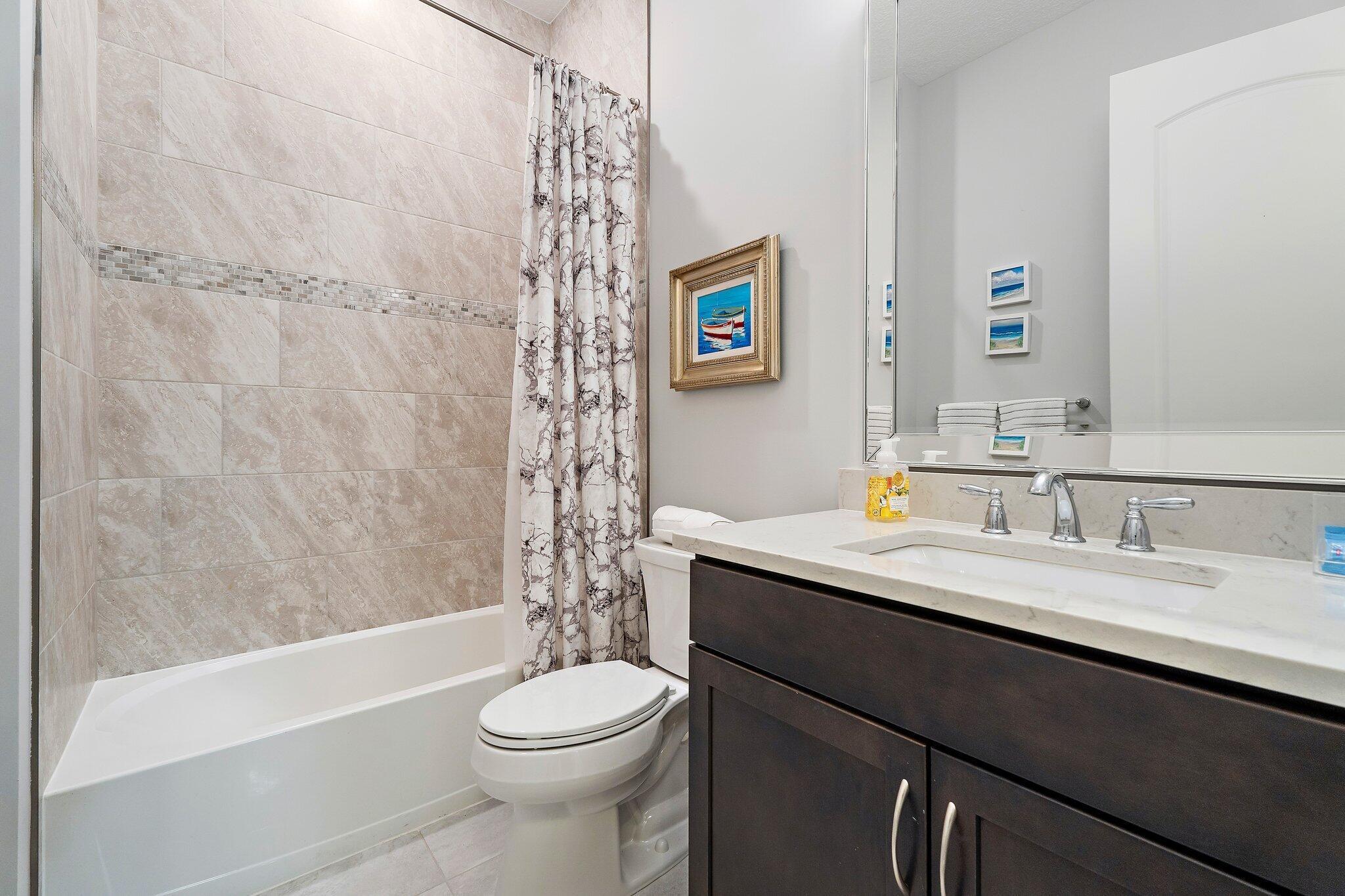 SONOMA ISLES - Residential