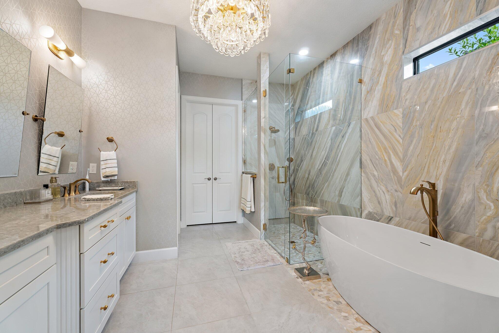 SONOMA ISLES - Residential