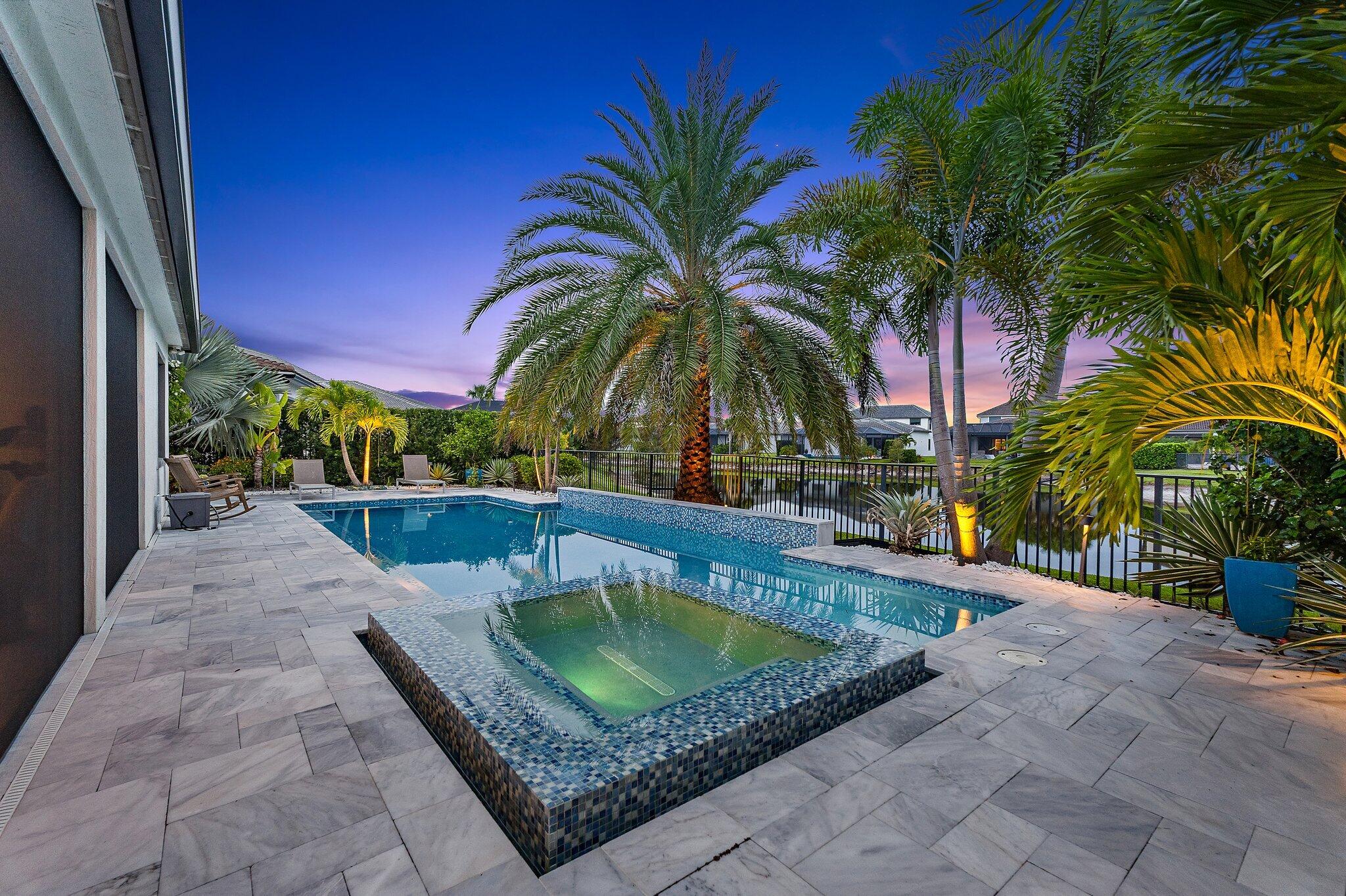 319 Sonoma Isles Circle