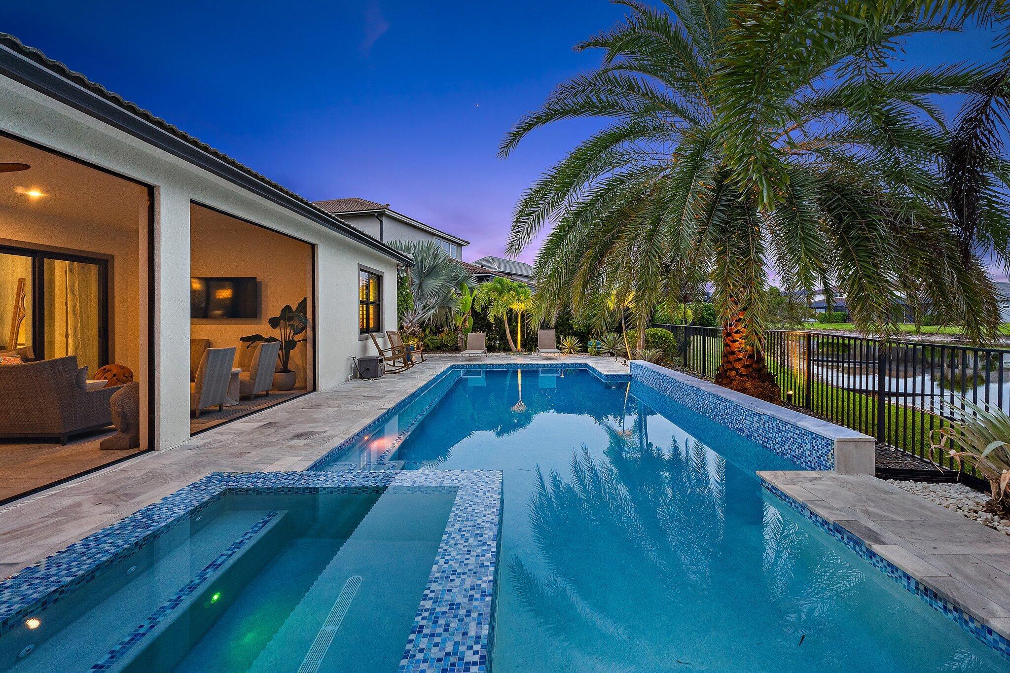 SONOMA ISLES - Residential