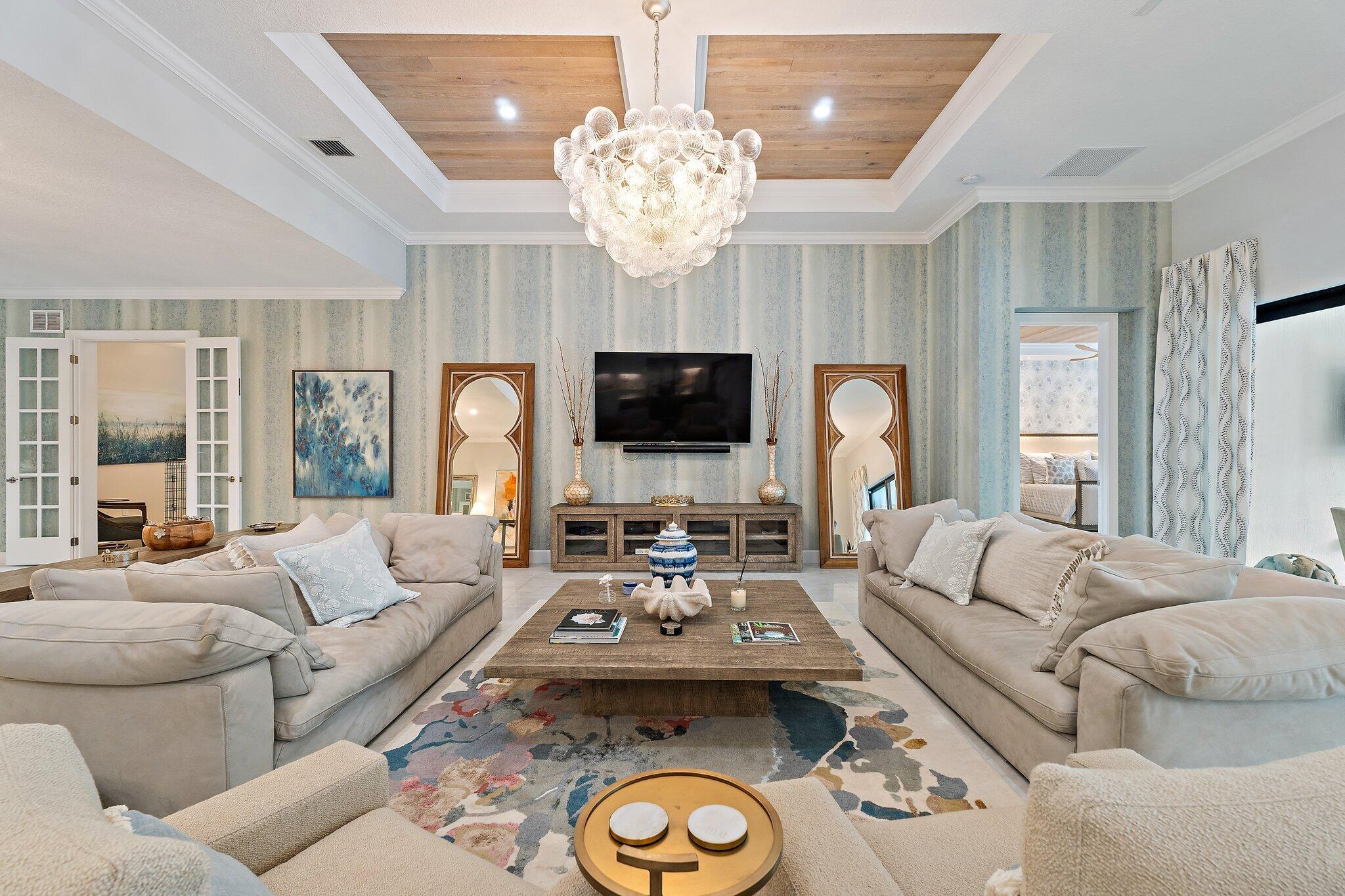 SONOMA ISLES - Residential