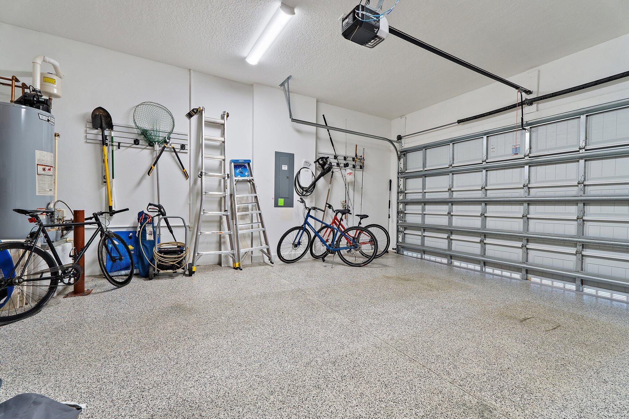 SONOMA ISLES - Residential