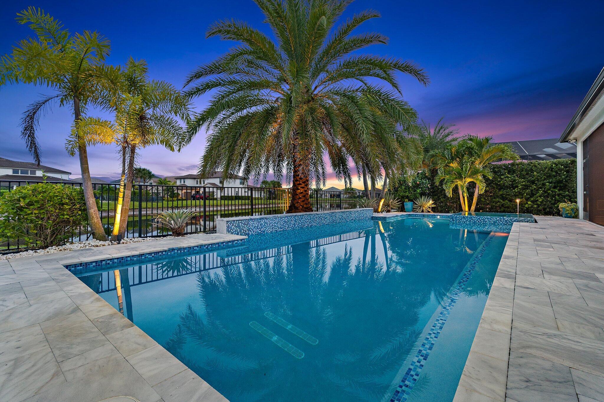 SONOMA ISLES - Residential