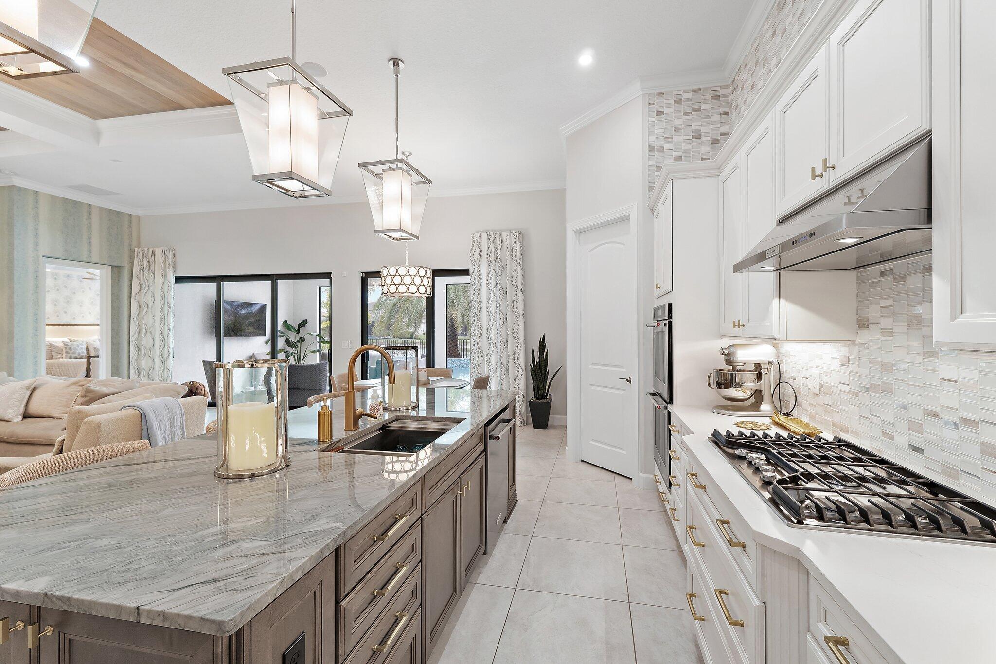 SONOMA ISLES - Residential