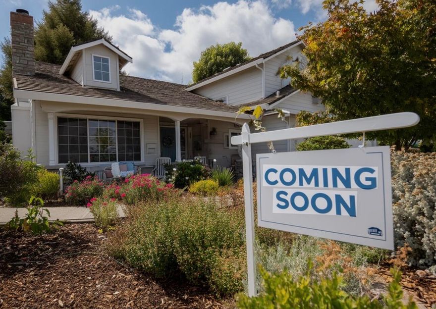 Amazing opportunity to get a three bedroom one bath with over 1000 sqftlast sales in the community at this level of comparables are over value Needs some TLC but it's a beautiful home freshly painted so now take the opportunity before it's gone.