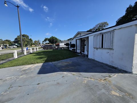 Tiny photo for 1833 NW 6th Avenue, Pompano Beach, FL 33060 (MLS # B26005235)