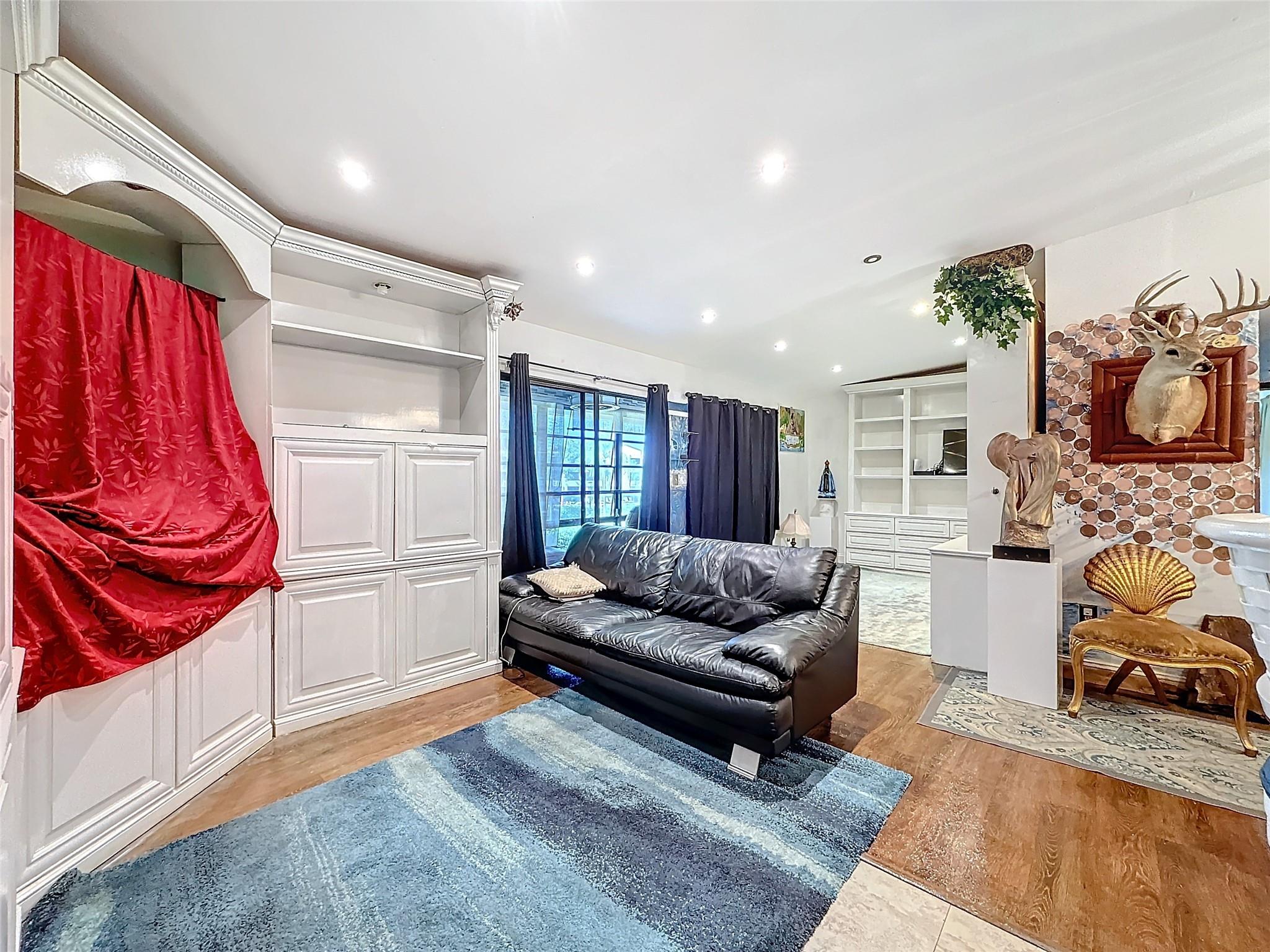 10443 E Clairmont Cir 203