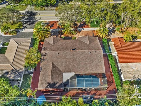 Tiny photo for 2116 NE 62nd Street, Fort Lauderdale, FL 33308 (MLS # B26027595)