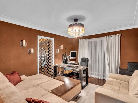 Tiny photo for 2116 NE 62nd Street, Fort Lauderdale, FL 33308 (MLS # B26027595)