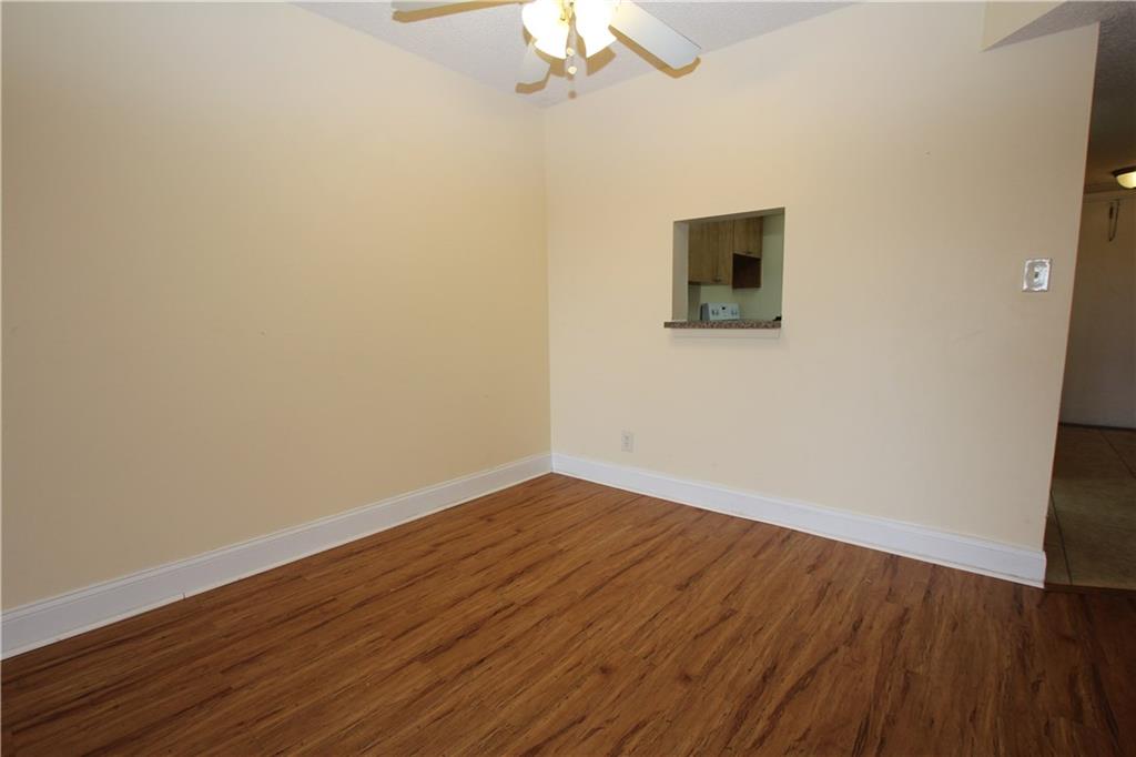 VERSAILLES GARDENS - Residential