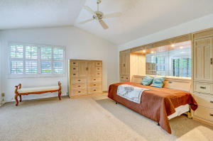 Crystal Pointe - Residential