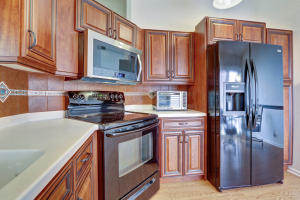 Crystal Pointe - Residential