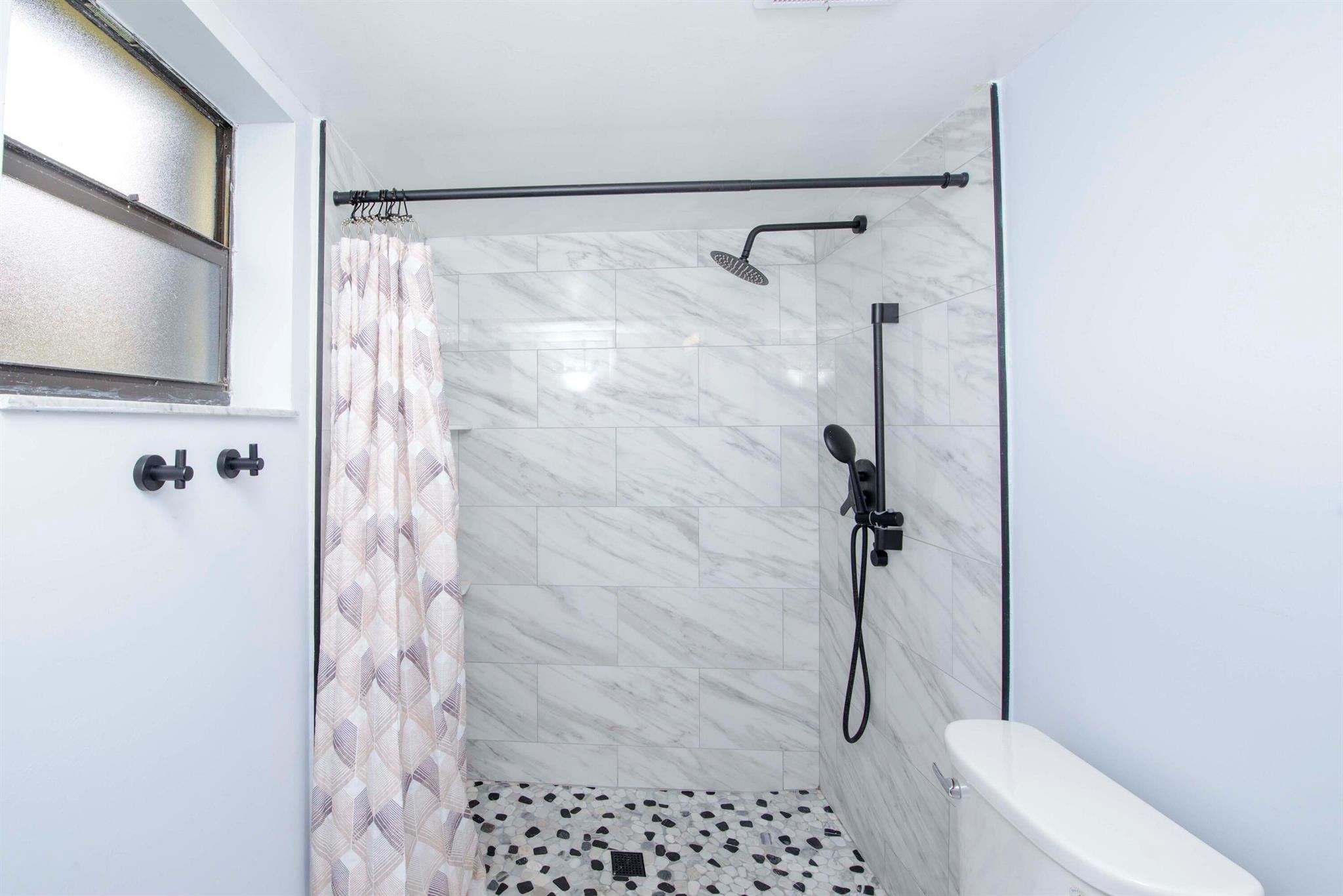 LUCERNE GREENS CONDO - Residential
