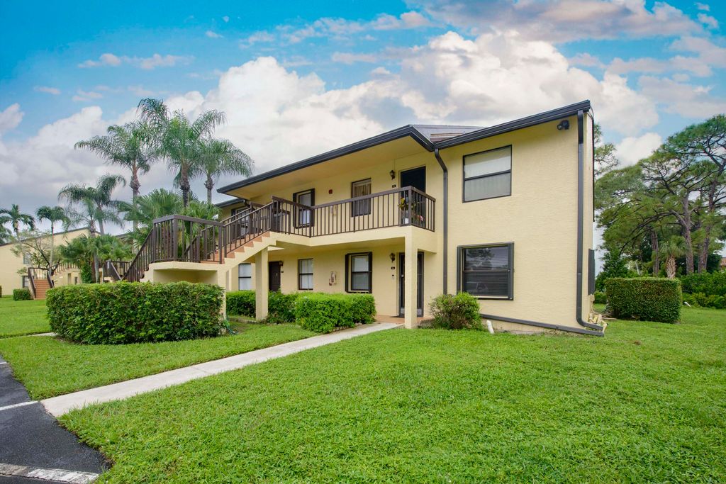 Photo of 4689 Lucerne Lakes E Boulevard E #106, Lake Worth, FL 33467 (MLS # R11131755)
