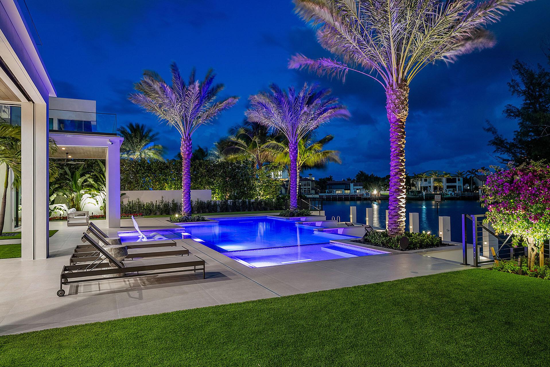 ROYAL PALM YACHT & COUNTR - Residential