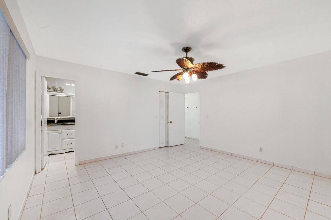 BARBICAN CONDO - Residential