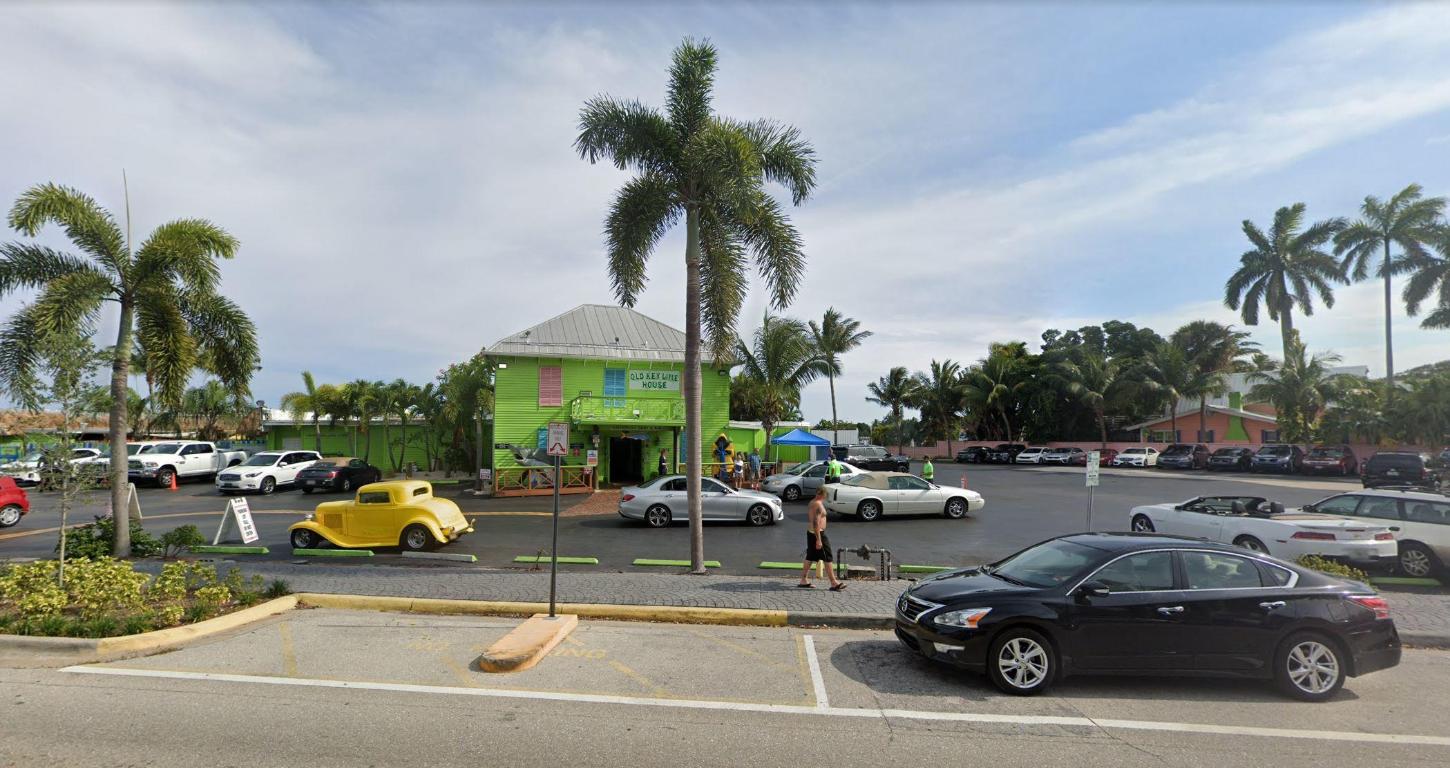 BARBICAN CONDO - Residential