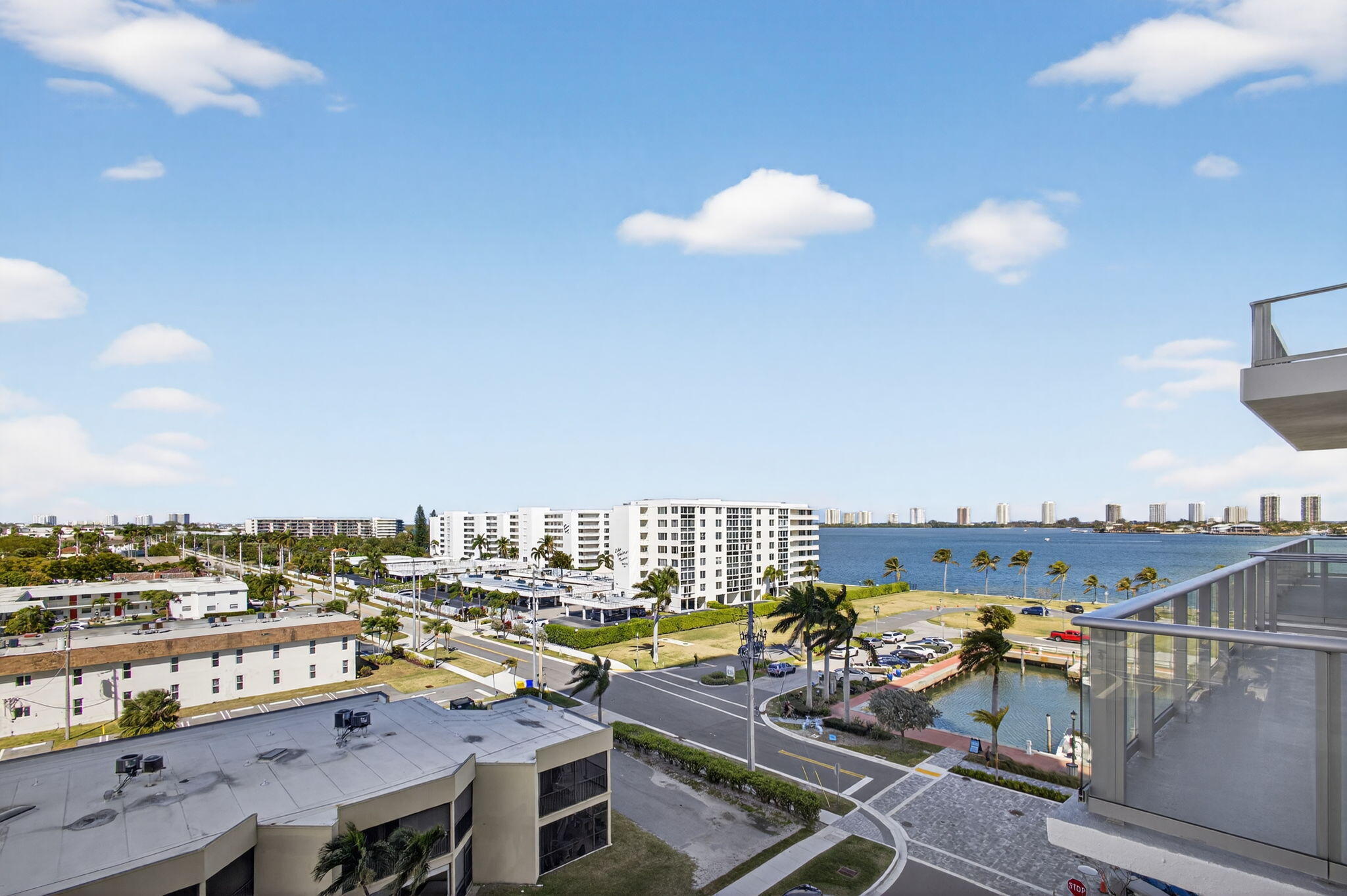 NAUTILUS 220 CONDO - Residential