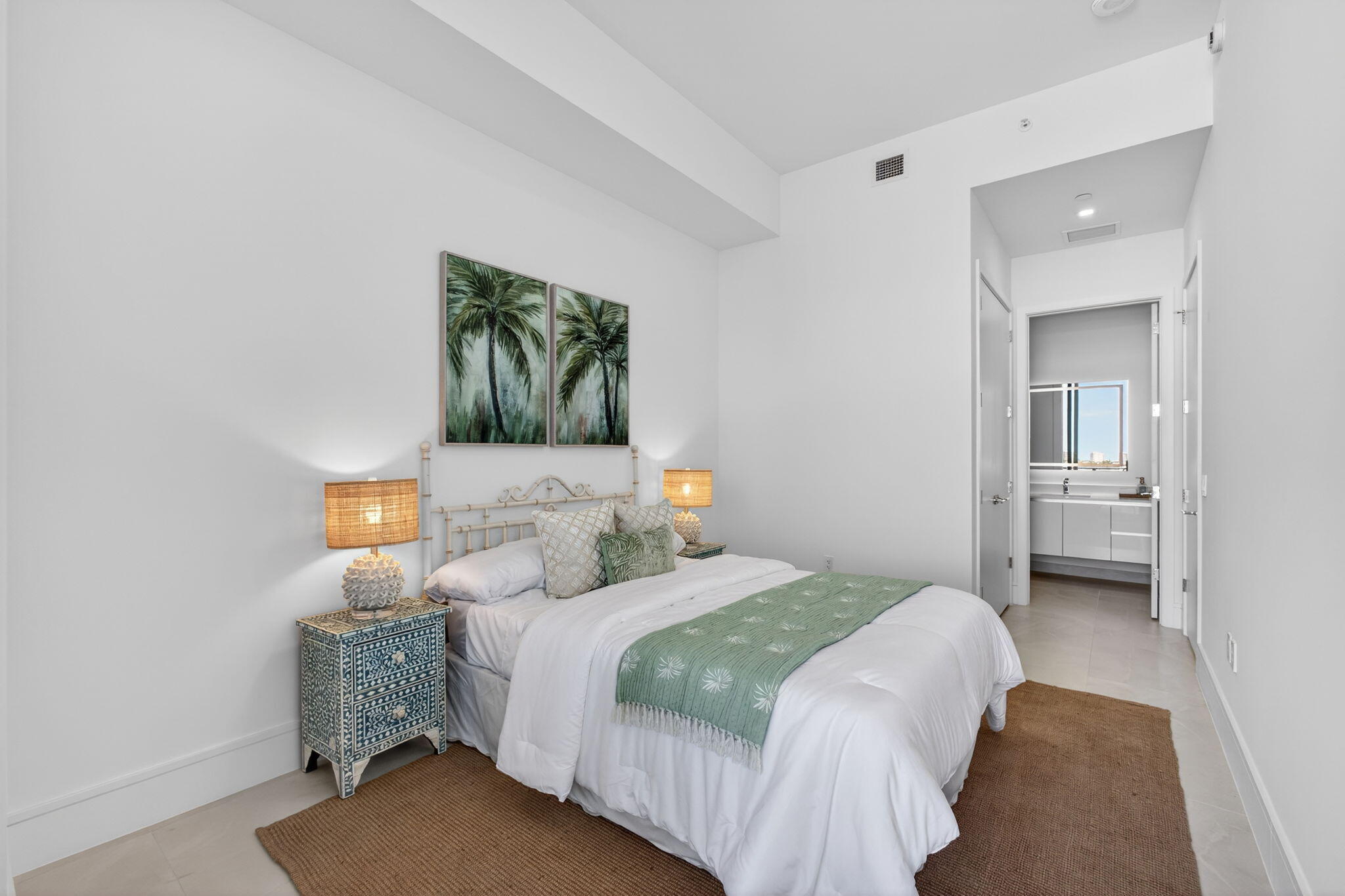 NAUTILUS 220 CONDO - Residential