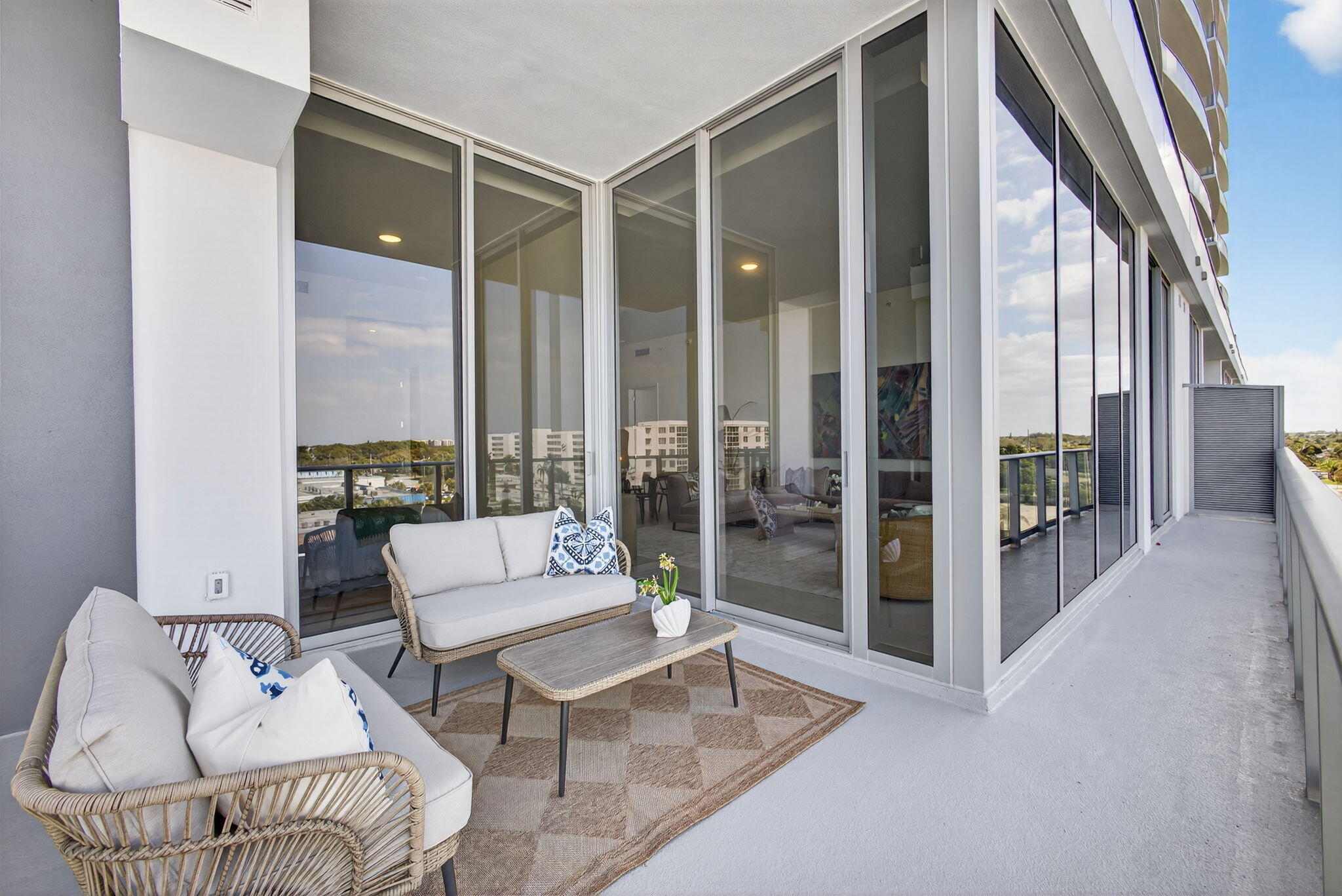 NAUTILUS 220 CONDO - Residential