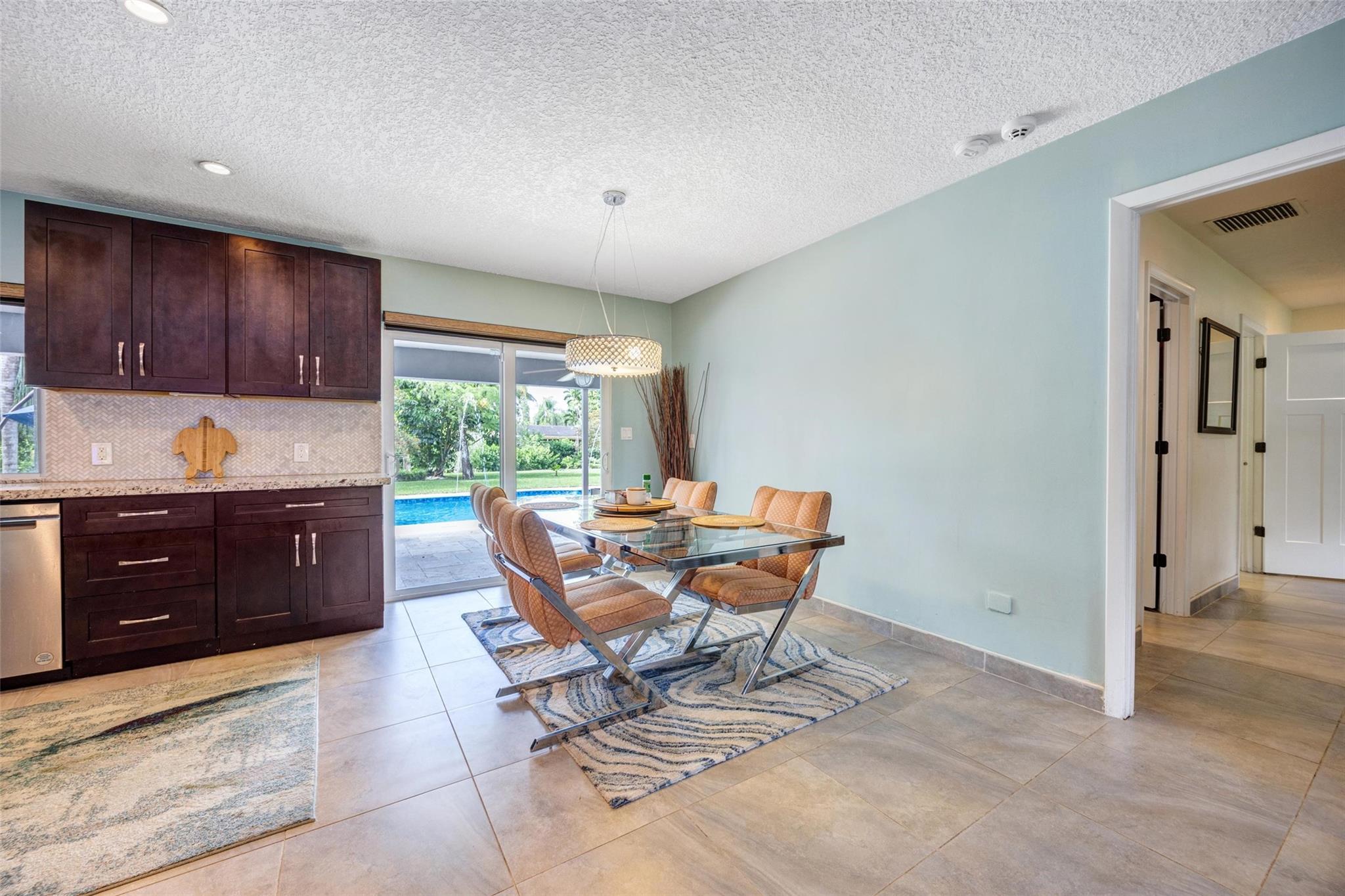 THE HILLS - Residential