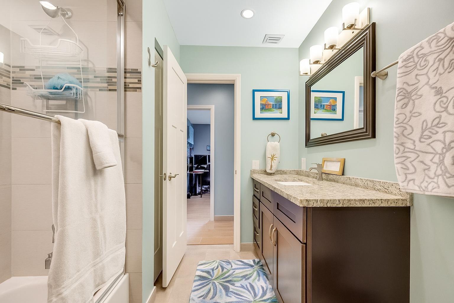 THE HILLS - Residential