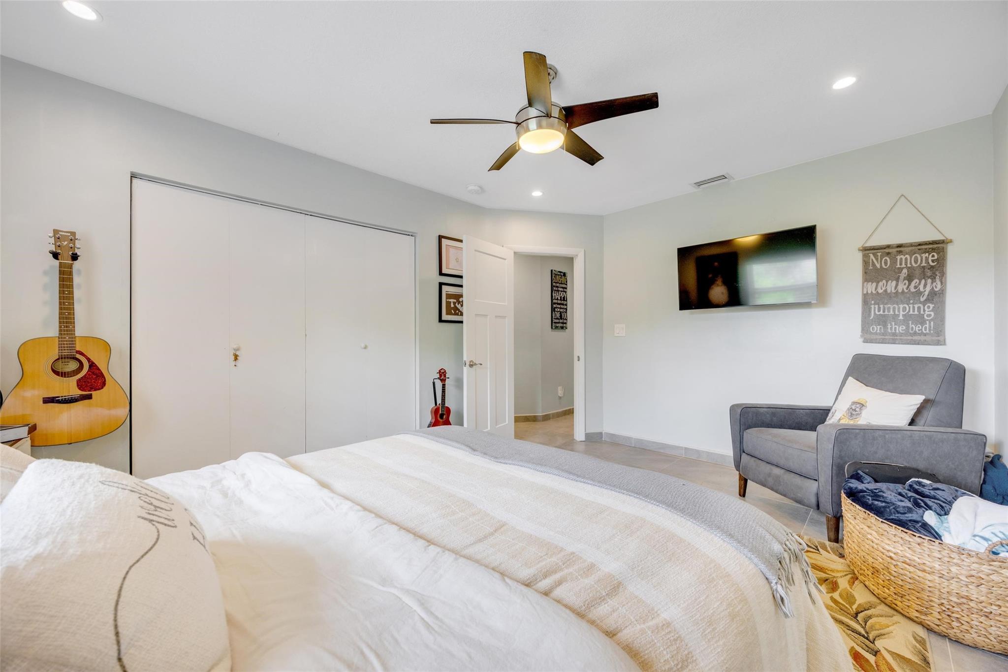 THE HILLS - Residential